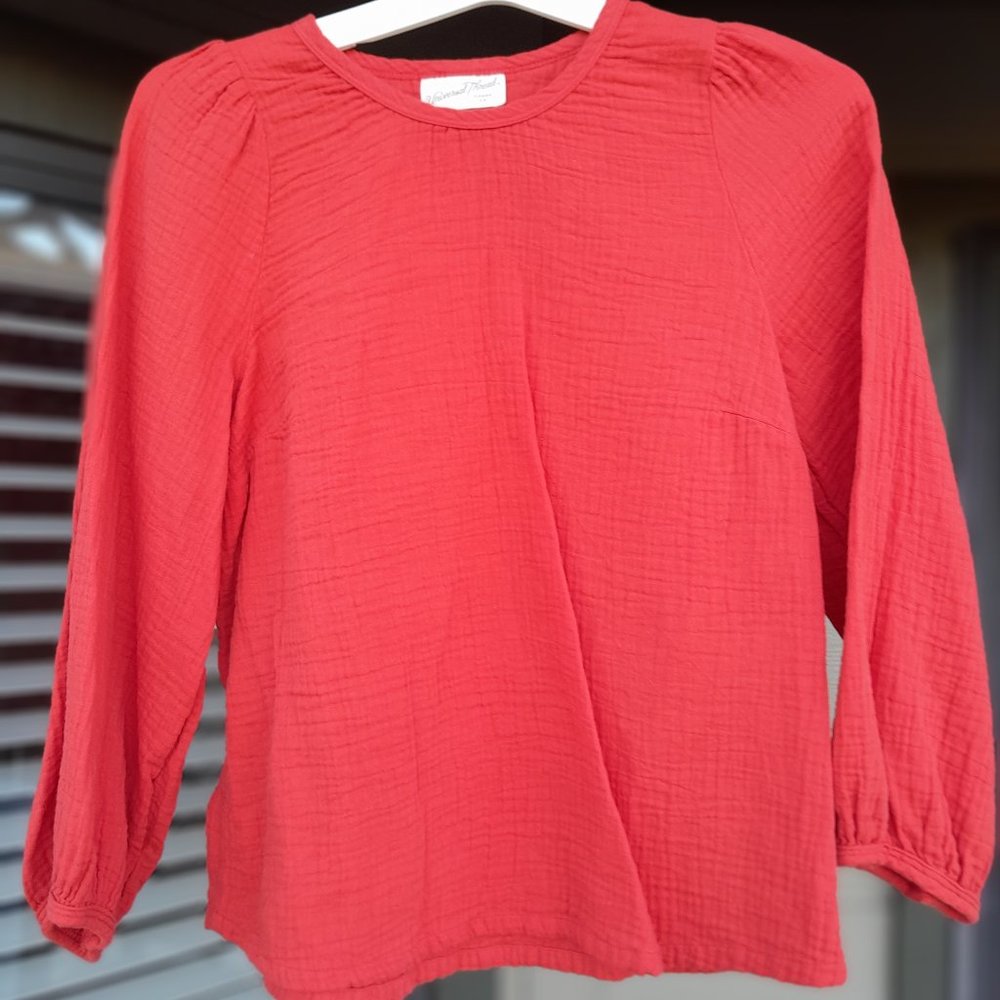 Red Shirt Universal Thread